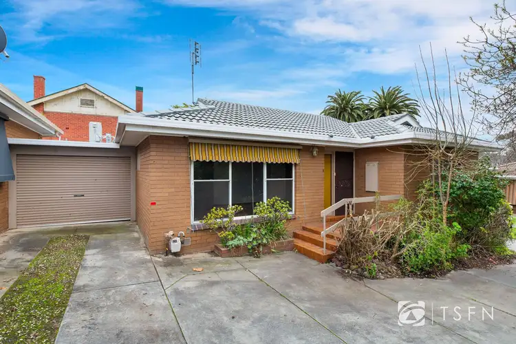 Main view of Homely unit listing, 2/42 Brougham Street, Bendigo VIC 3550