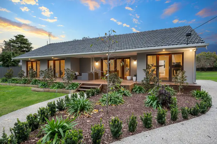 58-60 Crusoe Road, Kangaroo Flat VIC 3555