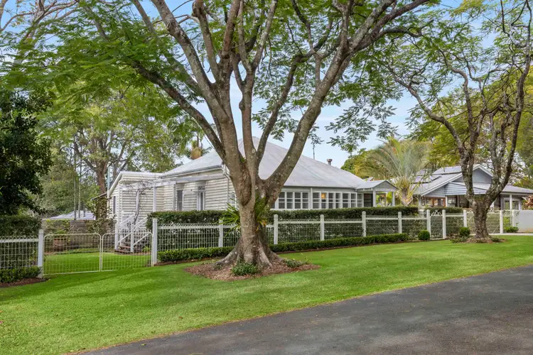 16 Rectory Street, Pomona QLD 4568