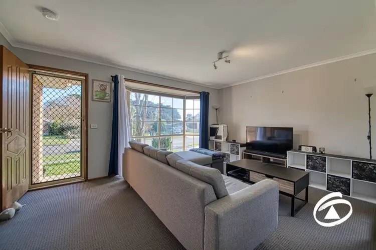 Second view of Homely house listing, 3 Gifford Close, Berwick VIC 3806