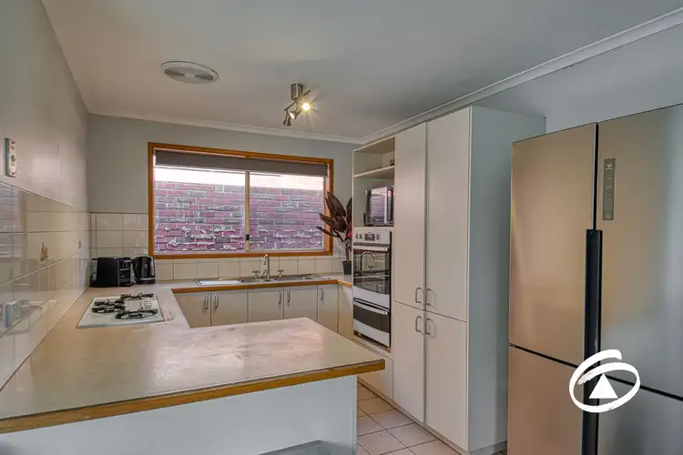 Fifth view of Homely house listing, 3 Gifford Close, Berwick VIC 3806