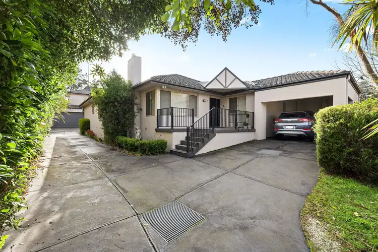 1/3 Morinda Crescent, Doncaster East VIC 3109