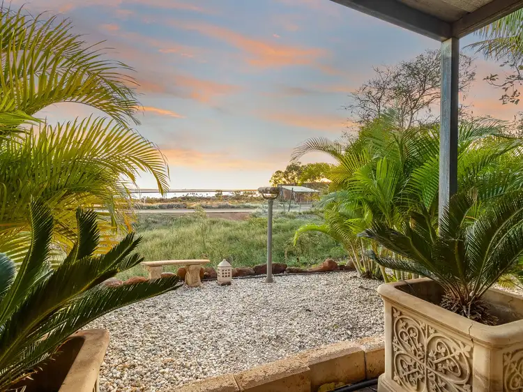 25 Wooramel Crescent, Dampier WA 6713