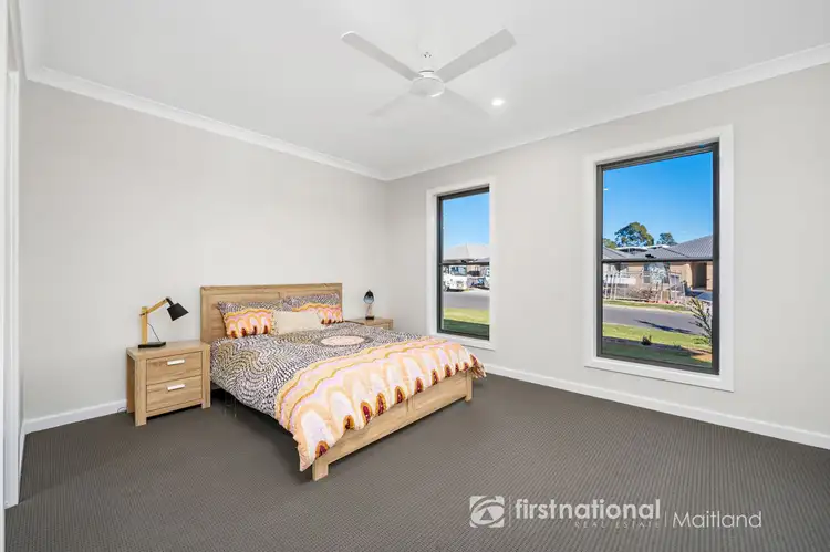 Sixth view of Homely semi-detached listing, 1/6 Tourmaline Drive, Rutherford NSW 2320