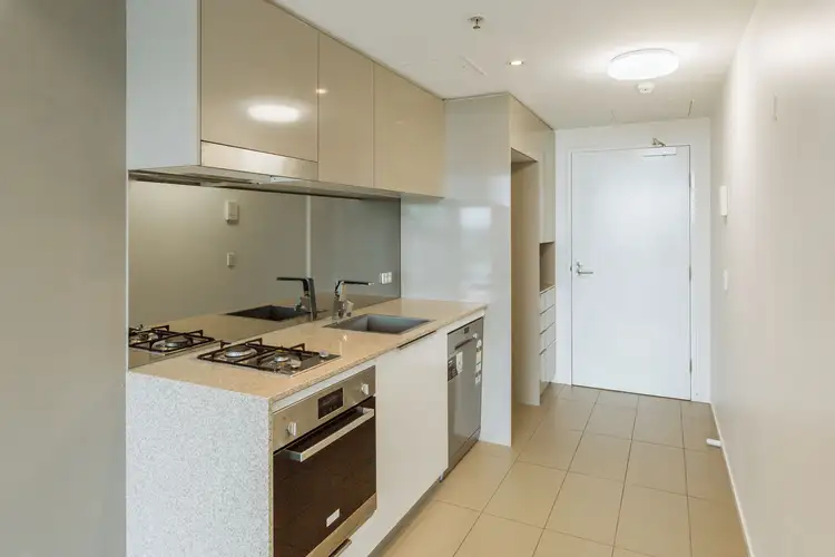 Main view of Homely apartment listing, 30904/2 Harbour Road, Hamilton QLD 4007