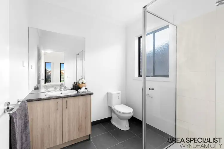 Fourth view of Homely house listing, 33 Bondi Parade, Point Cook VIC 3030