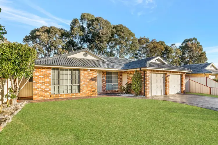 65 Samantha Crescent