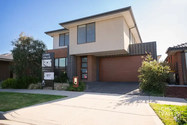 13 Weston Street, Mickleham VIC 3064