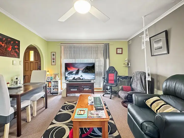 Fourth view of Homely unit listing, 2/211-213 Gladstone Street, Maryborough VIC 3465