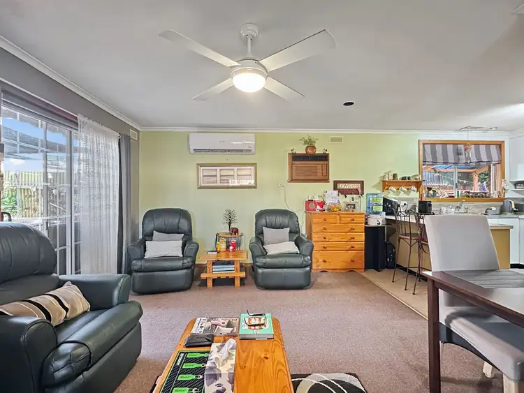 Fifth view of Homely unit listing, 2/211-213 Gladstone Street, Maryborough VIC 3465