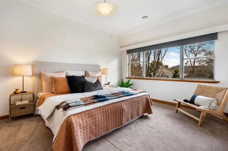Fifth view of Homely house listing, 5 Ewing Avenue, Flora Hill VIC 3550