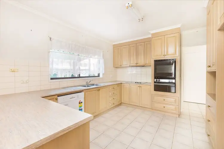 Fifth view of Homely house listing, 5 De Garis Drive, Mildura VIC 3500