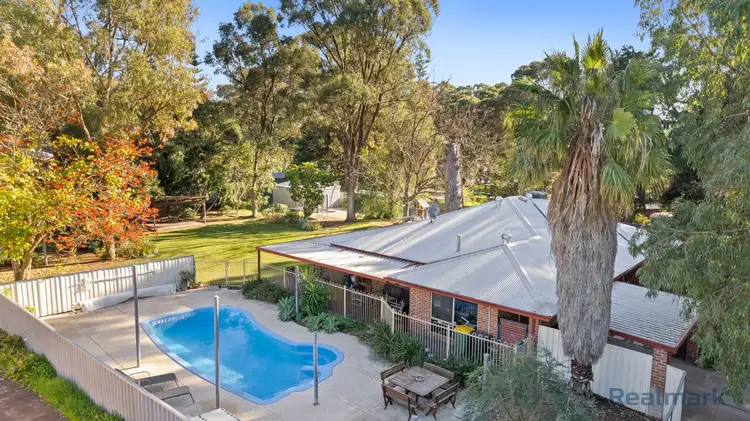3 Navarre Row, Greenfields WA 6210