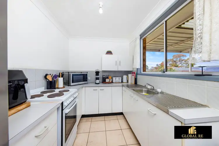 Fifth view of Homely house listing, 13 Juliet Close, Rosemeadow NSW 2560