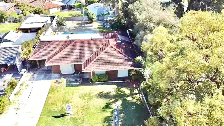 Second view of Homely house listing, 7 Armstrong Court, Waroona WA 6215