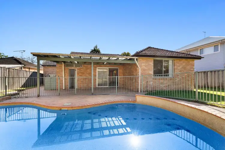 Second view of Homely house listing, 5 Walkom Avenue, Forestville NSW 2087