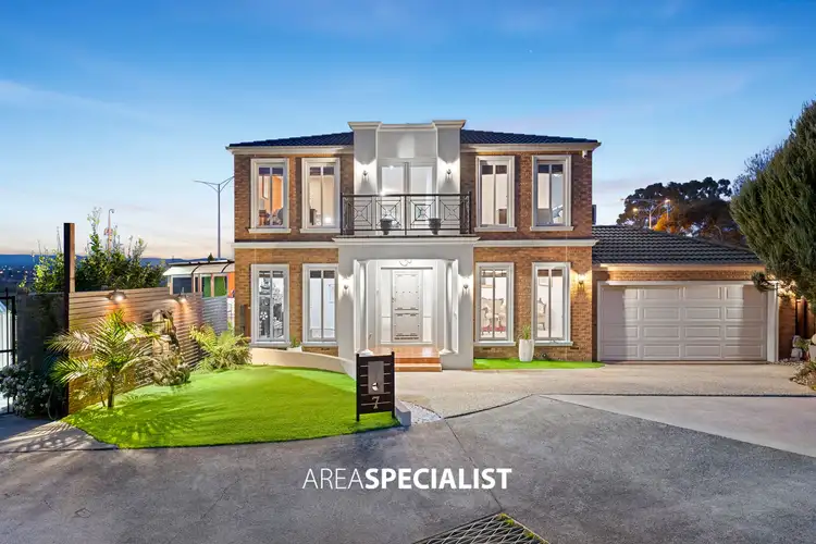 7 Redleaf Close, Hampton Park VIC 3976