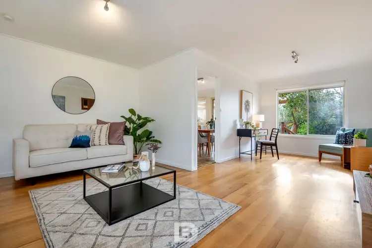 10 Deakin Street, Sunbury VIC 3429