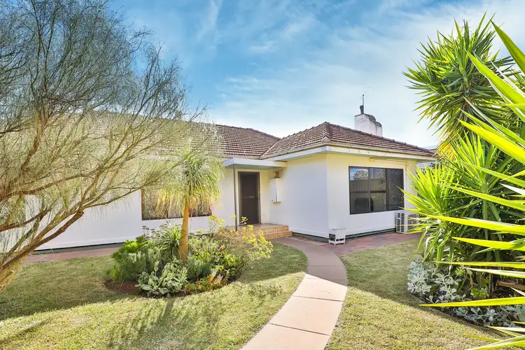 227 Deakin Avenue, Mildura VIC 3500