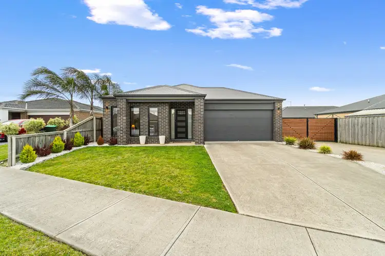 70 Hammersmith Circuit, Traralgon VIC 3844