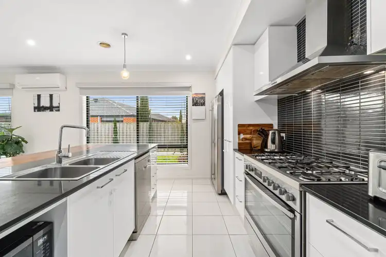 Sixth view of Homely house listing, 70 Hammersmith Circuit, Traralgon VIC 3844