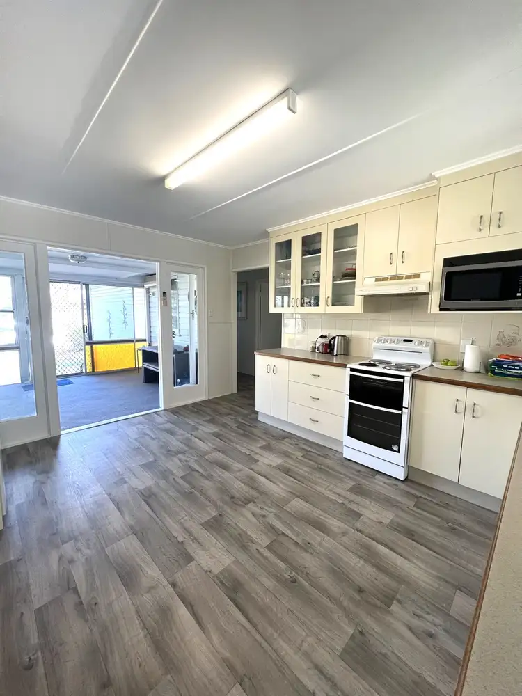 Second view of Homely house listing, 32 VICTORIA STREET, Biggenden QLD 4621