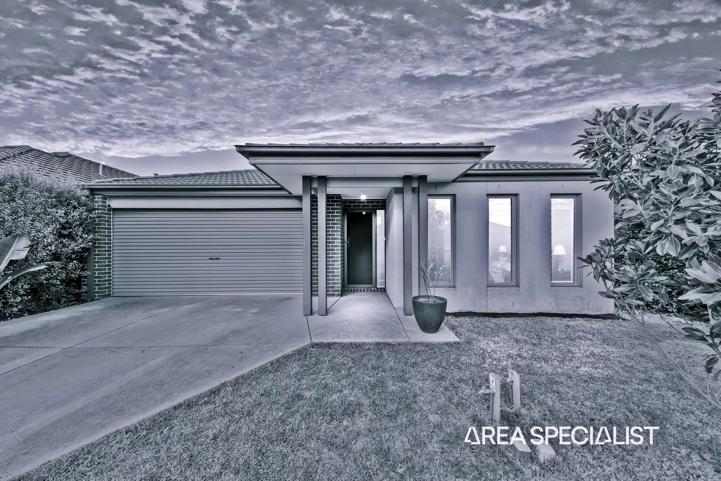 Main view of Homely house listing, 8 Westphalian Rise, Clyde North VIC 3978
