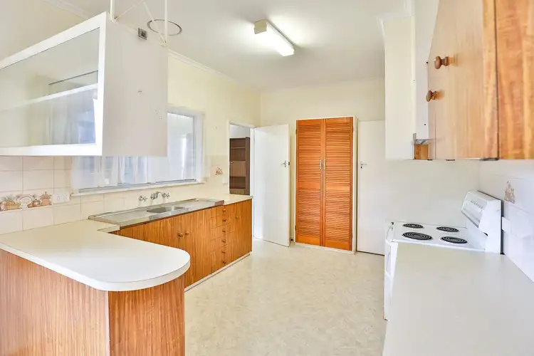 Second view of Homely house listing, 11 Tecoma Street, Red Cliffs VIC 3496