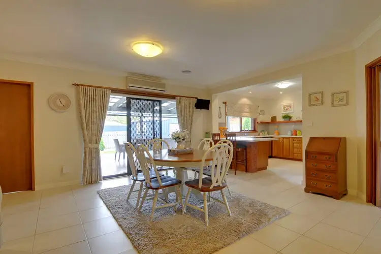 Fifth view of Homely house listing, 9 Glenview Drive, Traralgon VIC 3844