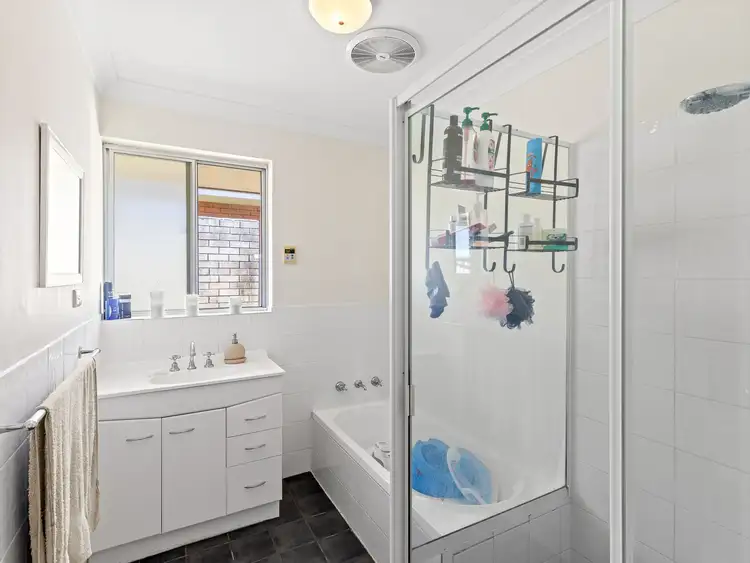 Sixth view of Homely house listing, 5 De Hamel Place, Spencer Park WA 6330
