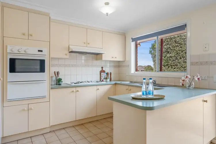 Fifth view of Homely unit listing, 1/1 Newlyn Drive, Craigieburn VIC 3064