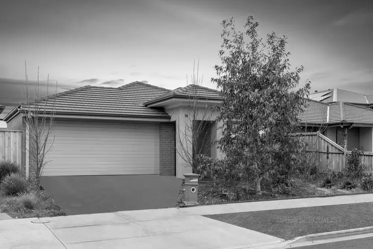 14 Heathwren View, Werribee VIC 3030