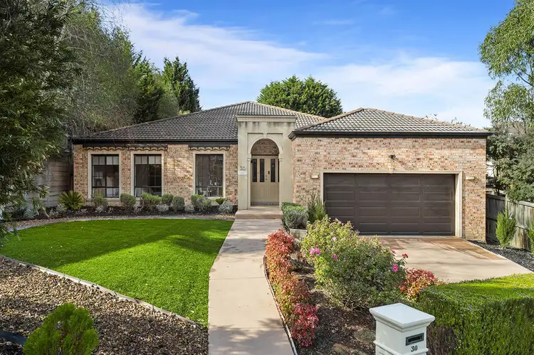 30 Brownlow Drive, Diamond Creek VIC 3089