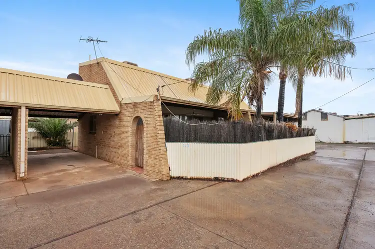 3/2 Carrington Street, South Kalgoorlie WA 6430