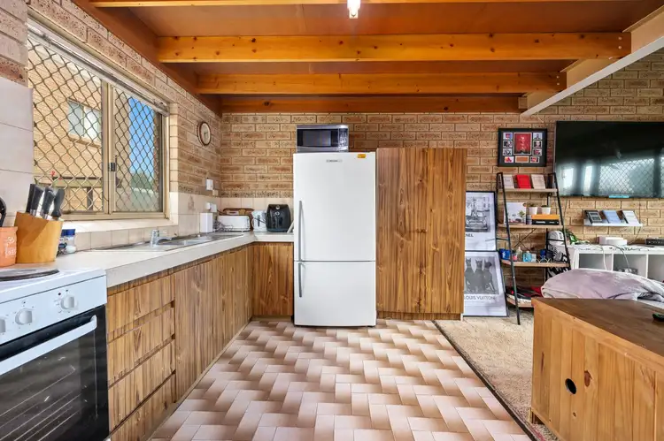 Sixth view of Homely unit listing, 3/2 Carrington Street, South Kalgoorlie WA 6430