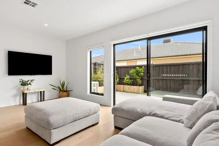 Fourth view of Homely townhouse listing, 33 Baseline Way, Clyde VIC 3978