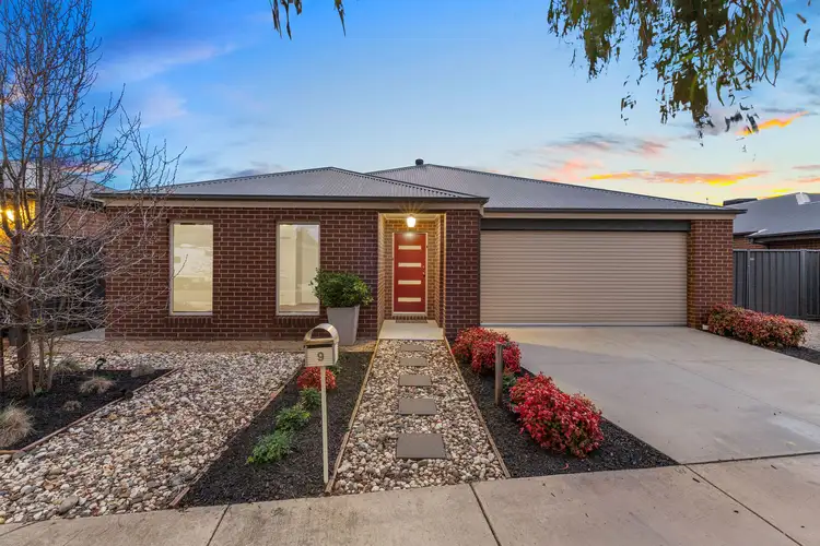 9 Erindale Way, Marong VIC 3515