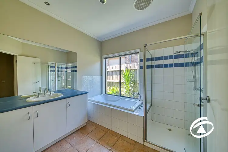 Sixth view of Homely house listing, 3 Clocktower Court, Berwick VIC 3806