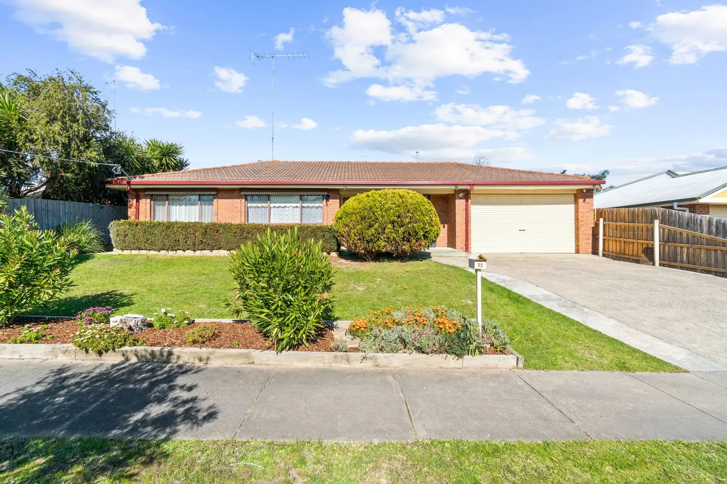 Main view of Homely house listing, 32 Glenview Drive, Traralgon VIC 3844