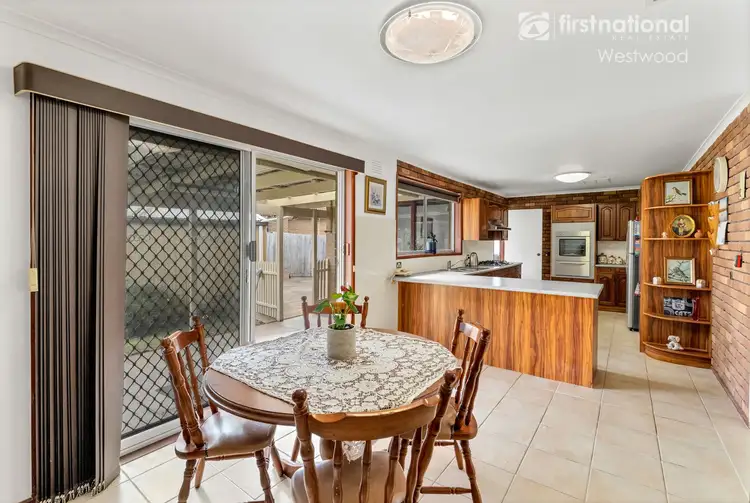 Sixth view of Homely house listing, 2 Moonie Court, Werribee VIC 3030
