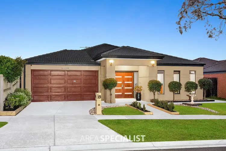 Second view of Homely house listing, 8 Glenbrook Crescent, Lynbrook VIC 3975