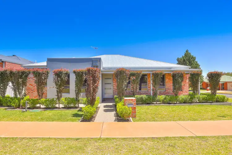Main view of Homely townhouse listing, 379 Walnut Avenue, Mildura VIC 3500