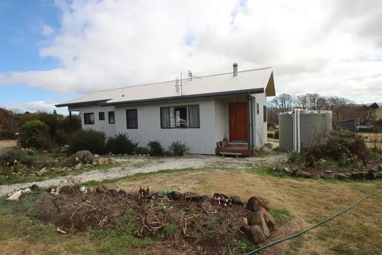 176 Cowper Street, Tenterfield NSW 2372
