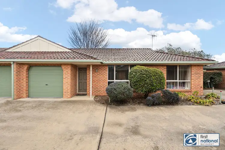 Main view of Homely unit listing, 2/237 Lambert Street, Bathurst NSW 2795