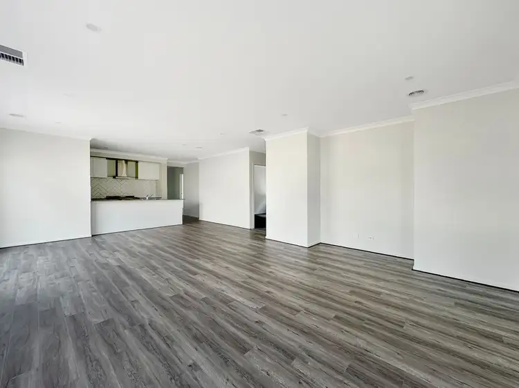 Fifth view of Homely house listing, 2 Centella Court, Korumburra VIC 3950