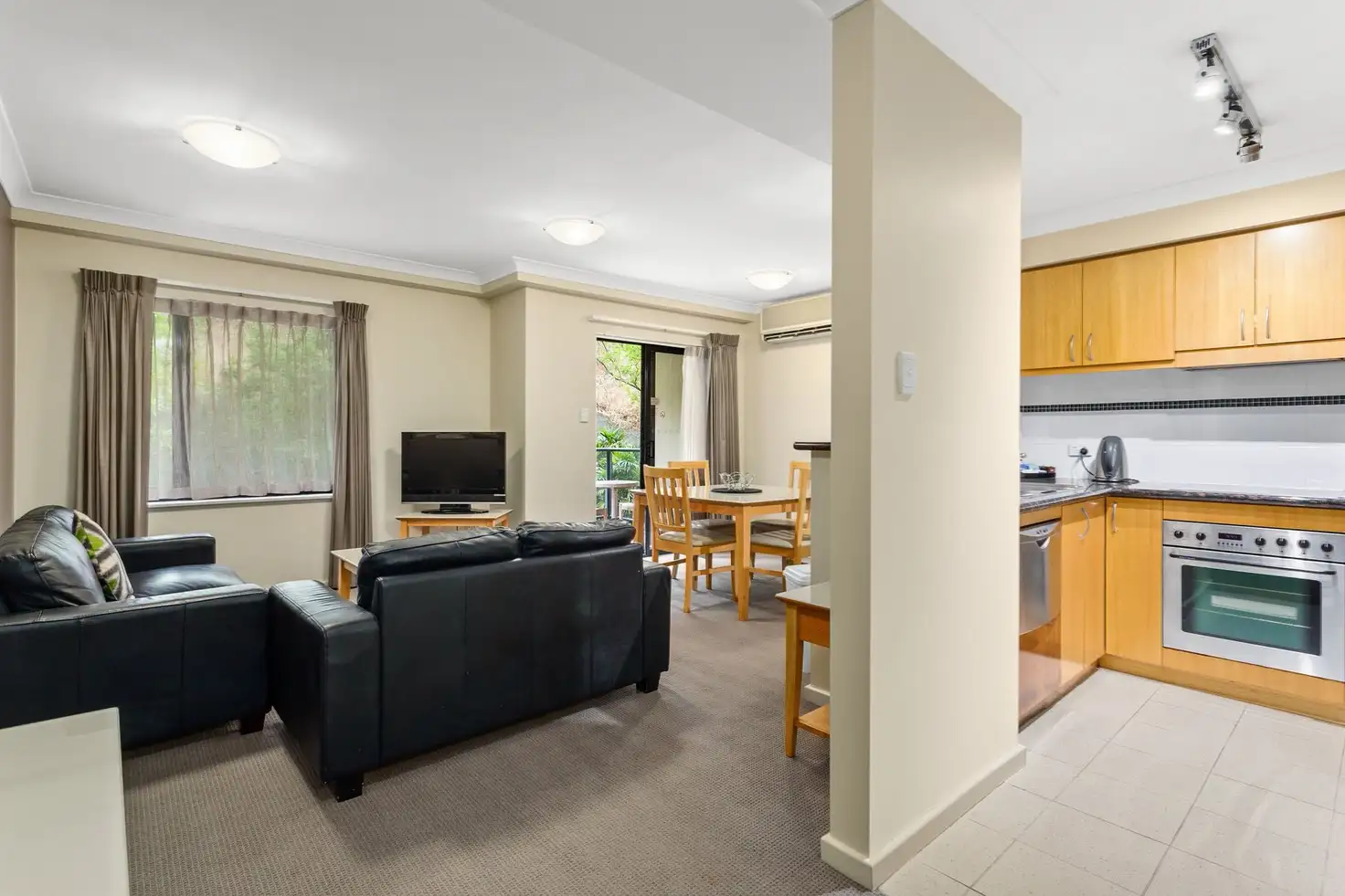 Main view of Homely apartment listing, 6/128 Mounts Bay Road, Perth WA 6000