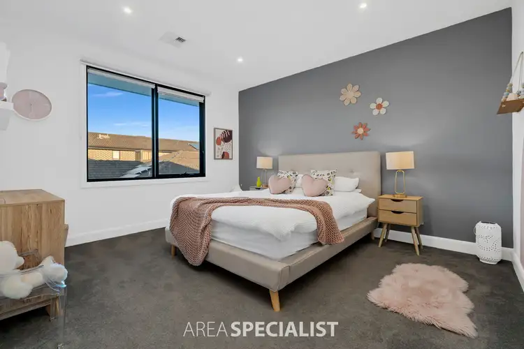 Sixth view of Homely house listing, 17 Statham View, Cranbourne West VIC 3977