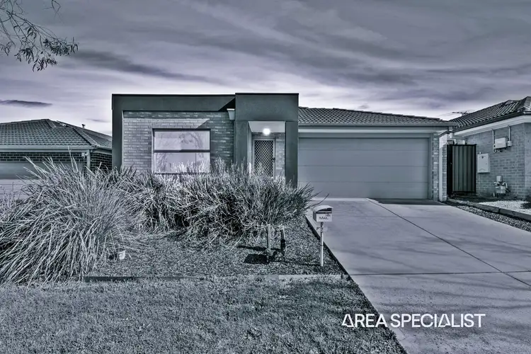 7 Sienna Way, Pakenham VIC 3810