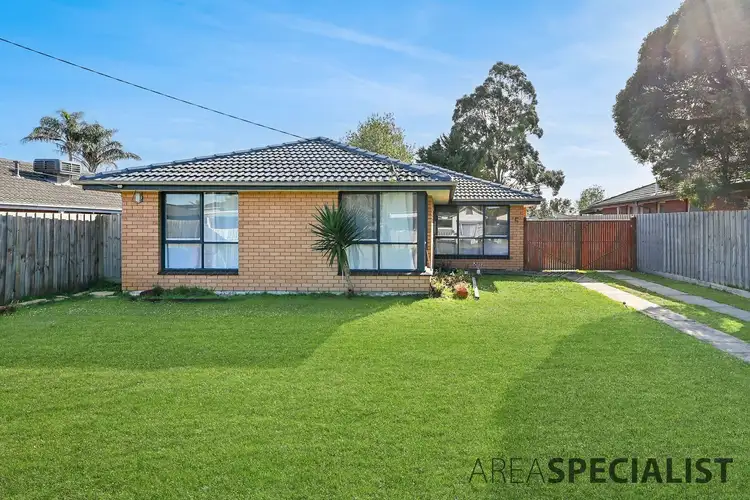 Second view of Homely house listing, 5 Curtis Court, Cranbourne VIC 3977