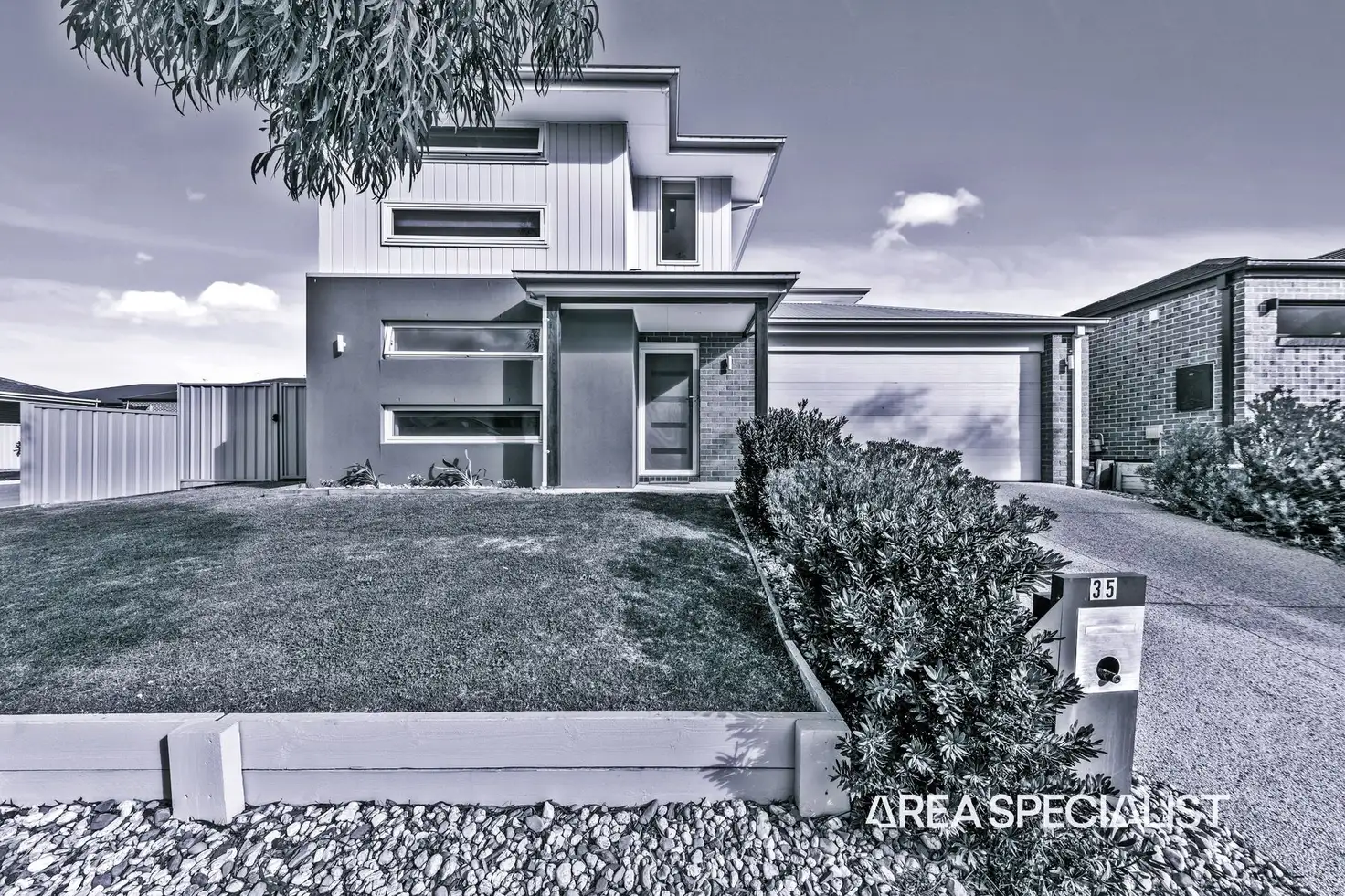 Main view of Homely house listing, 35 Kenneth Road, Pakenham VIC 3810